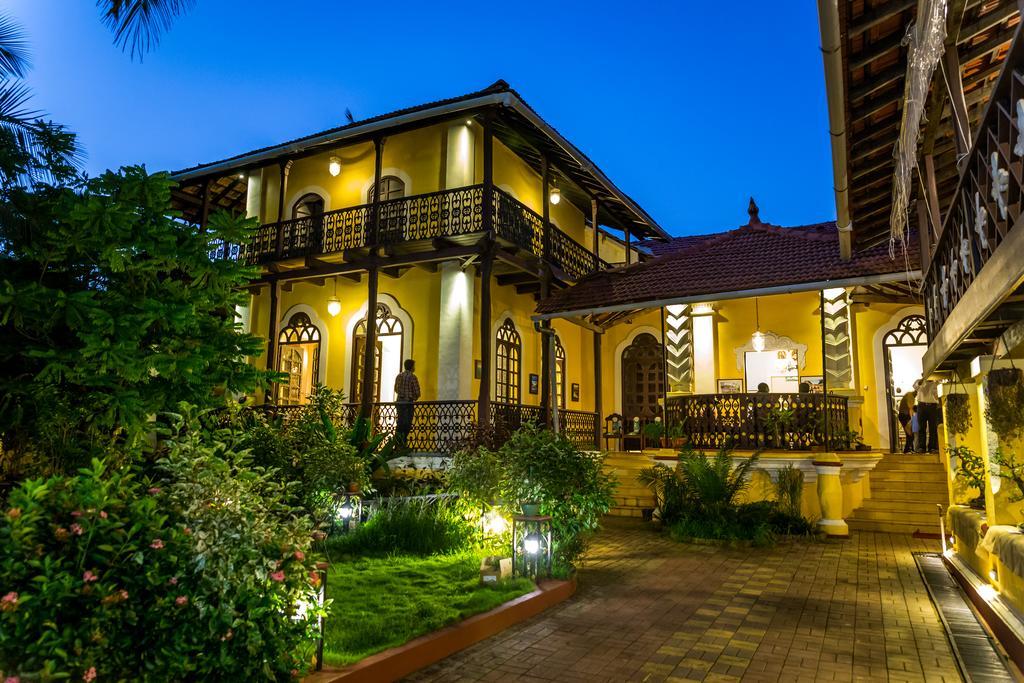 Casa Menezes - A Heritage Goan Homestay Bambolim Ngoại thất bức ảnh