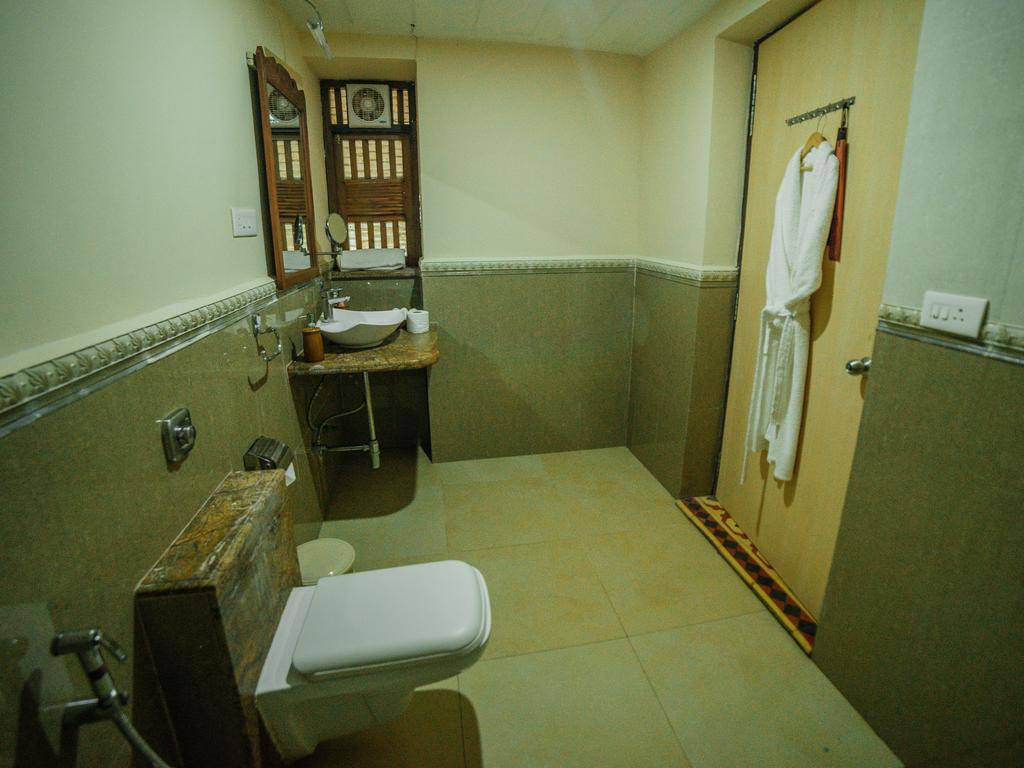 Casa Menezes - A Heritage Goan Homestay Bambolim Ngoại thất bức ảnh